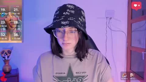 haanna_thompsoon online show from 12-17-24, 08:43