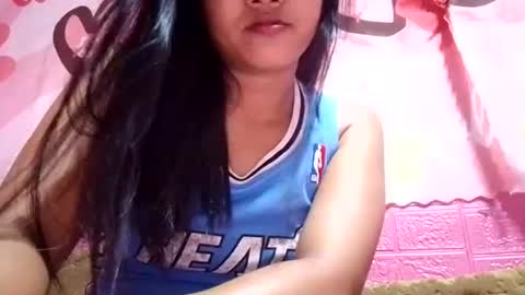 Snapshot of habibi_25 chatting on 06-12-26, 04:28 Habibi online show from 06-12-26, 04:28