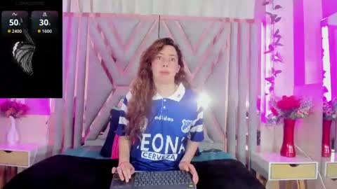 Snapshot of hada_russo chatting on 06-17-26, 04:37 hada online show from 06-17-26, 04:37