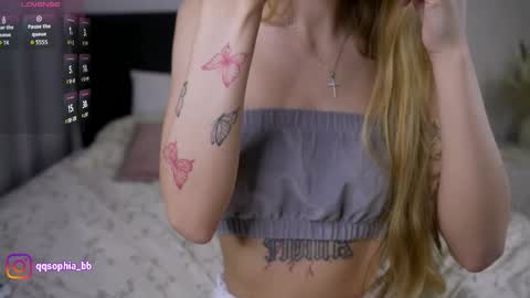 Hi Im Rebecca Glad to see you in my room  PVT is open online show from 11-29-25, 01:08