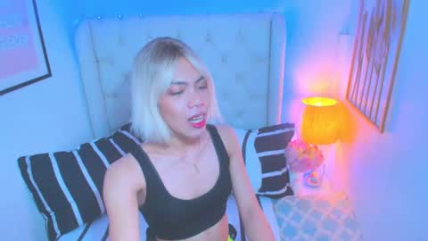 HAILEE HORNY online show from 02-10-25, 11:57