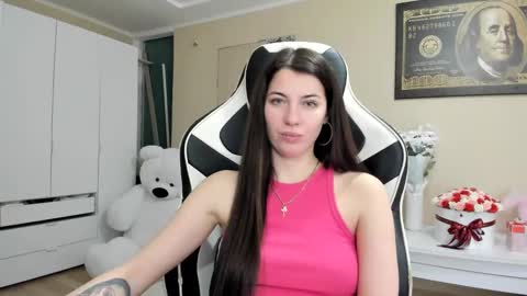 Sk     pe     Anya388109 online show from 12-19-24, 08:55