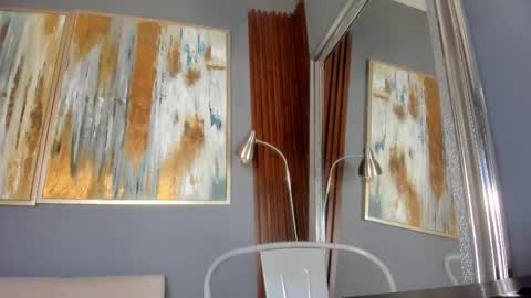 Hailey online show from 02-03-26, 10:53