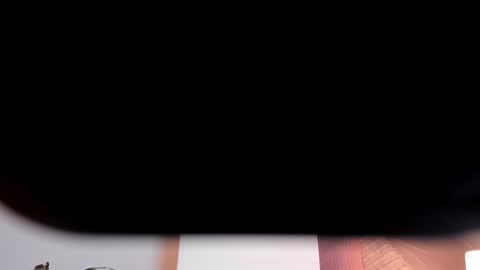 Hailey online show from 03-09-25, 04:16