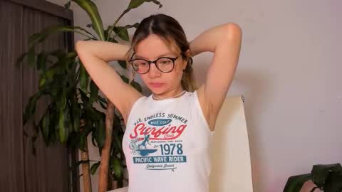 Hailey online show from 10-02-25, 10:33