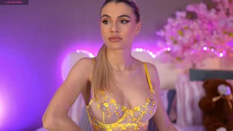 Hailey online show from 05-24-26, 07:13