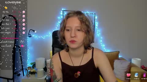 Hailey online show from 09-25-25, 08:51