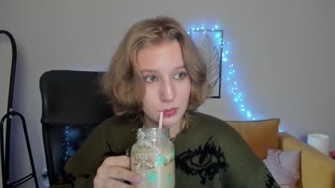 Hailey online show from 10-01-25, 08:53