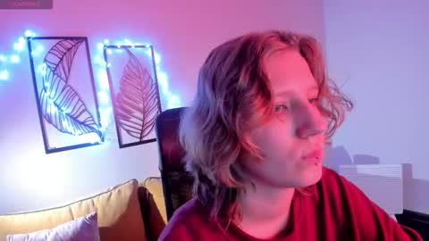 Hailey online show from 11-04-25, 08:57