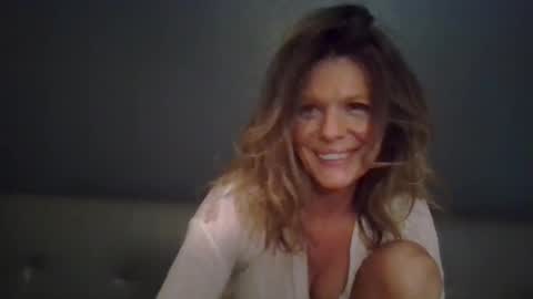Snapshot of haileys123 chatting on 10-07-25, 08:39 Hailey online show from 10-07-25, 08:39