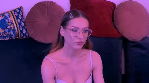 Carla online show from 11-30-25, 07:07