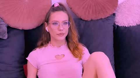 Carla online show from 02-25-26, 09:02