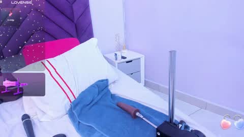 haileystonei online show from 01-18-25, 02:55