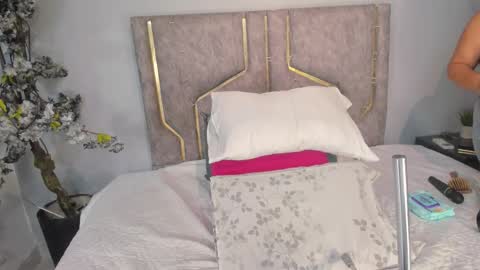 haileystonei online show from 01-07-26, 11:34