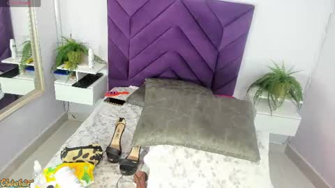 haileystonei online show from 07-30-26, 11:42