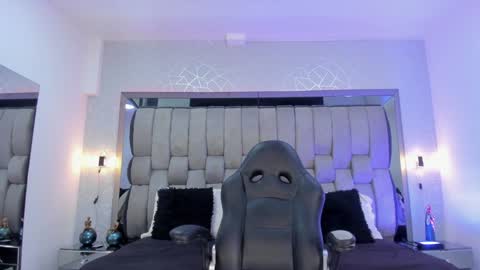 Snapshot of hailybairen chatting on 12-04-24, 02:20  Haily Bairen online show from 12-04-24, 02:20