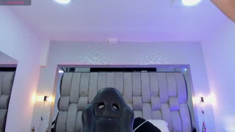 Snapshot of hailybairen chatting on 12-24-24, 05:34  Haily Bairen online show from 12-24-24, 05:34