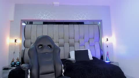 Snapshot of hailybairen chatting on 01-12-25, 07:31  Haily Bairen online show from 01-12-25, 07:31