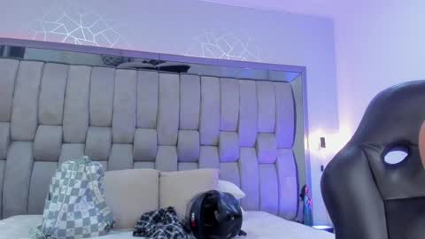 Snapshot of hailybairen chatting on 01-20-25, 07:14  Haily Bairen online show from 01-20-25, 07:14