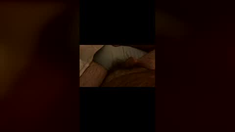 Snapshot of hairbear5 chatting on 06-08-26, 02:45 Bruce online show from 06-08-26, 02:45