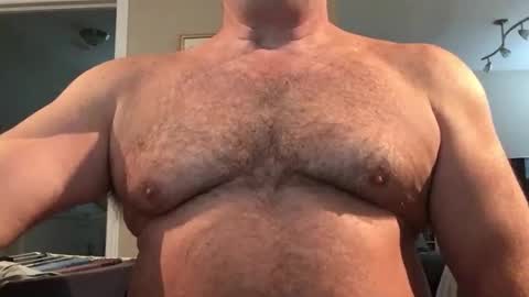 Snapshot of hairbear5 chatting on 06-22-26, 01:30 Bruce online show from 06-22-26, 01:30