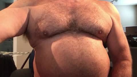 Snapshot of hairbear5 chatting on 06-25-26, 02:10 Bruce online show from 06-25-26, 02:10