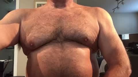 Snapshot of hairbear5 chatting on 07-19-26, 02:21 Bruce online show from 07-19-26, 02:21