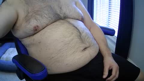 Snapshot of hairbear63 chatting on 03-01-26, 05:15 HairBear63 online show from 03-01-26, 05:15