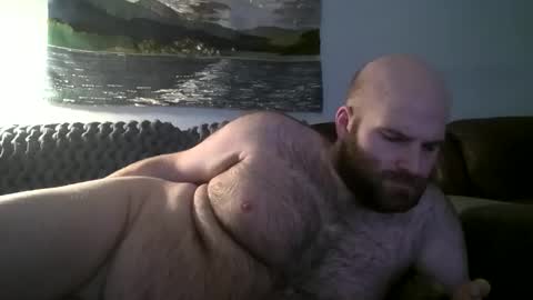 Snapshot of hairiestbear chatting on 01-15-25, 03:11 Hairiest Bear online show from 01-15-25, 03:11