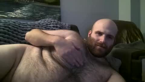 Snapshot of hairiestbear chatting on 01-17-25, 07:41 Hairiest Bear online show from 01-17-25, 07:41