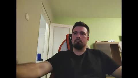 Snapshot of hairy_guy007 chatting on 02-21-26, 05:25 hairy_guy007 online show from 02-21-26, 05:25