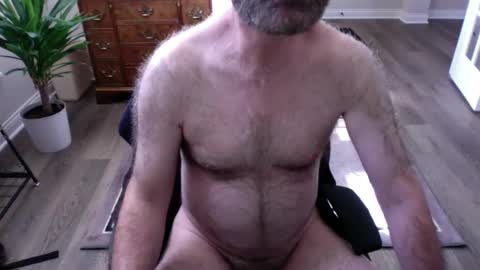 Snapshot of hairyarchtex chatting on 10-01-25, 08:04 HairyArchTex online show from 10-01-25, 08:04
