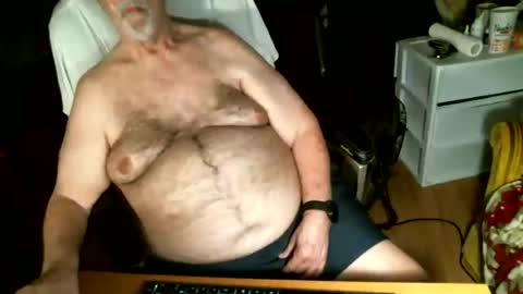hairybear813 online show from 07-17-26, 01:01