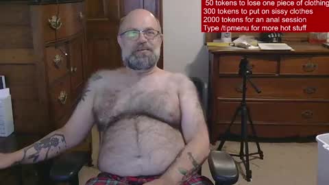 HairyDaddyBear69 online show from 05-15-26, 01:56
