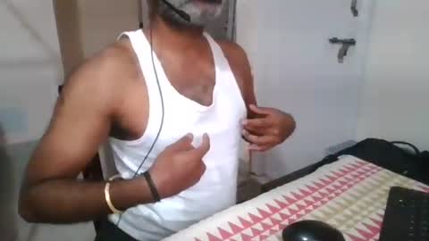 Snapshot of hairydarky chatting on 12-03-25, 06:43 Pratap online show from 12-03-25, 06:43