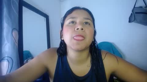 Snapshot of hairygirl83 chatting on 04-23-26, 12:15 hairygirl83 online show from 04-23-26, 12:15