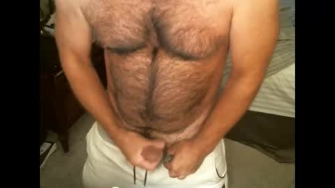 Hairy pecs online show from 10-26-25, 11:09