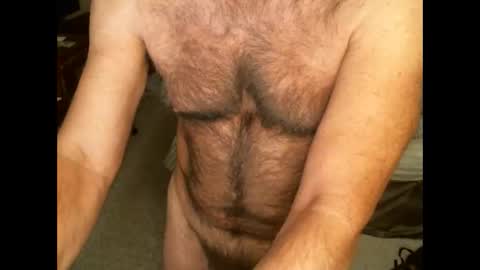 Hairy pecs online show from 12-16-25, 07:24