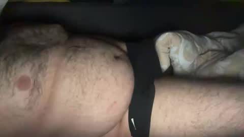 Snapshot of hairyybearrr chatting on 11-18-25, 12:27 Hairy Bear online show from 11-18-25, 12:27