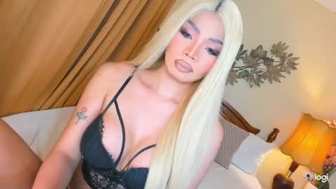 YOUR SIDECHIC HAILEY online show from 05-22-26, 08:47