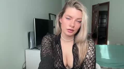 Snapshot of haley_rune chatting on 02-20-25, 10:05 haley_rune online show from 02-20-25, 10:05
