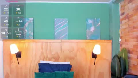 Halley Lorens online show from 02-28-26, 12:06