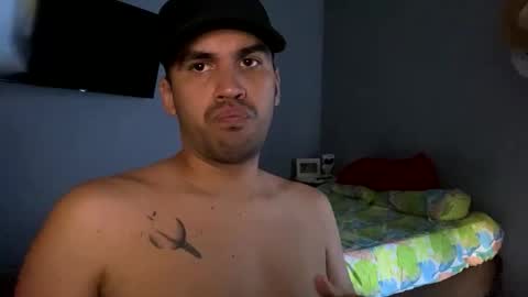 hamiltong12 online show from 10-26-25, 09:10