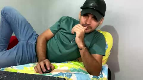 hamiltong12 online show from 11-30-25, 07:51