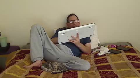 hammerthatthang73 online show from 10-13-25, 08:53