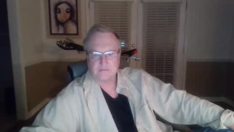 Han online show from 10-31-25, 11:00