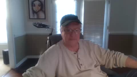 Han online show from 11-23-25, 01:33