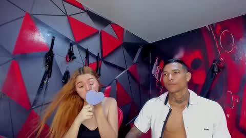 Hana and Zeta online show from 12-22-25, 12:35