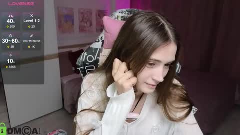 Snapshot of hana_flo chatting on 10-08-25, 03:09 Hana online show from 10-08-25, 03:09