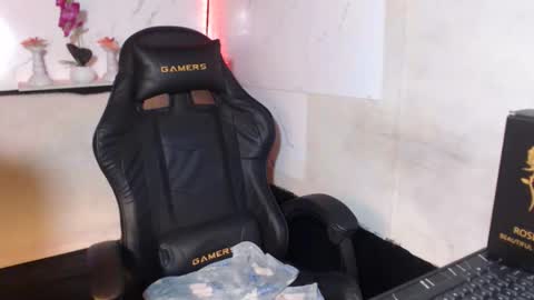 hana_soojin online show from 04-02-26, 06:49